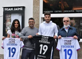 Escudero, jugador del Compostela.