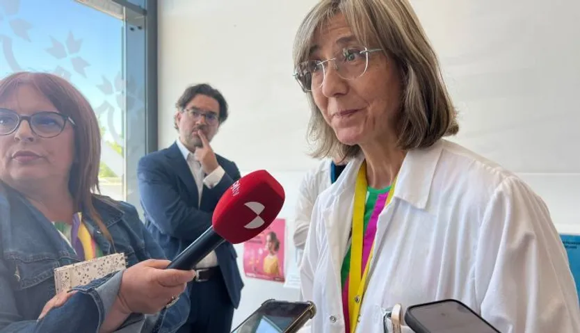 Rosa Cordovilla, jefa de servicio de Neumología del Hospital