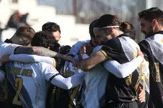 Los jugadores de Unionistas celebran el gol de Montes / FOTO SALAMANCA24HORAS.COM