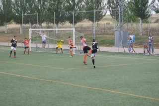 El Carbajosa benjamín, a tres partidos del sueño