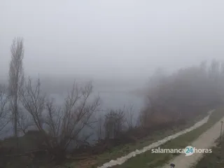 Niebla en el río Tormes en la mañana de este lunes, 17 de febrero. S24H.