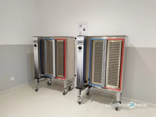 Maquina que descongela y calienta la comida en el hospital de Salamanca