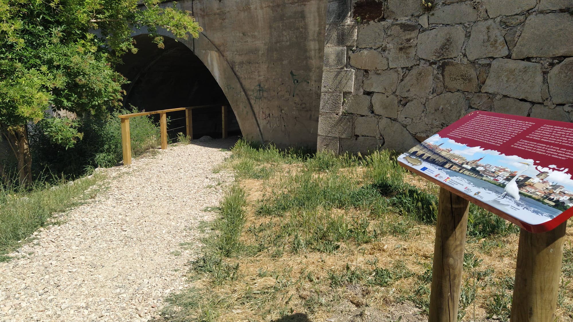 Obras de movilidad en la Puerta del R&iacute;o en Alba de Tormes | Ayuntamiento de Alba de Tormes