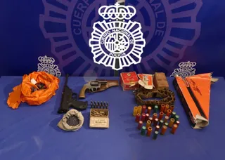 ARMAS PRENSA 1