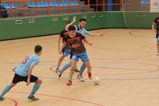 Alhambra de Guijuelo mira arriba con su victoria