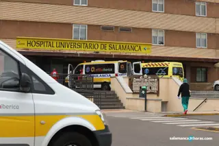 Hospital coronavirus ambulancia (3)
