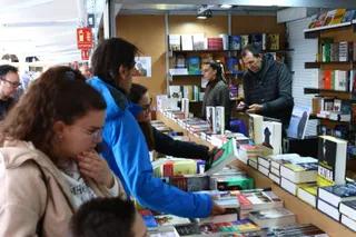 Feria municipal del libro en la Plaza Mayor de Salamanca | Mateo G.J.