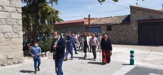 Un momento de la procesión de la fiesta del Cristo de Mayo en Malpartida