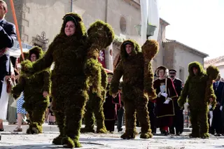 Festividad Del Corpus Christi Con Los Hombres De Musgo. Jesús Formigo Ical