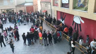 Tradicional castañada en Villamayor de Armuña