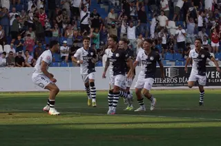 Gabri Palmero celebra su gol en el derbi | FOTO JUANES