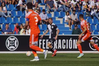 David Vicente, ante el Rayo Majadahonda | FOTO SALAMANCA24HORAS.COM