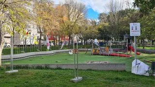 Zona infantil Parque Picasso