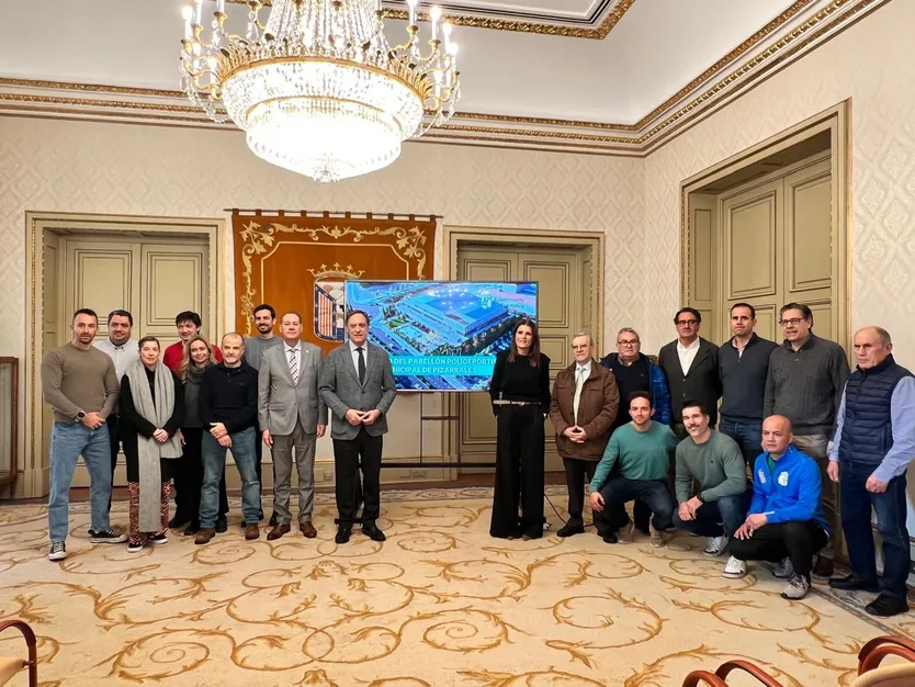 Presentación del nuevo pabellón polideportivo de Pizarrales