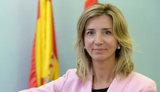 Alicia García resalta la determinación de la Junta por facilitar a los jóvenes formación y oportunidades de empleo