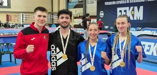 alumnos de la Escuela Élite Salamanca | FOTO ESCUELA ÉLITE DE KICKBOXING