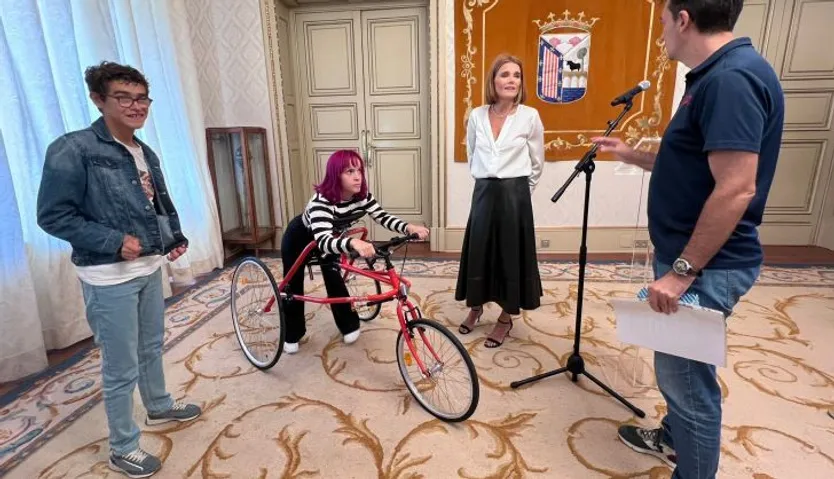 Presentación del primer Encuentro Internacional de Tricicleta para deportistas con discapacidad