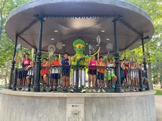 Niños de Bajar con Musgui