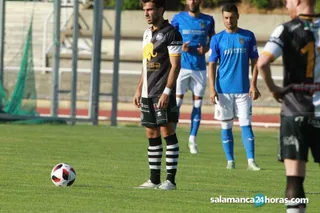 Guille Andrés, en el debut de la campaña 2018/19 ante el Pontevedra | FOTO SALAMANCA24HORAS.COM