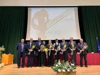 Foto de familia de los 'Premios Izcala'