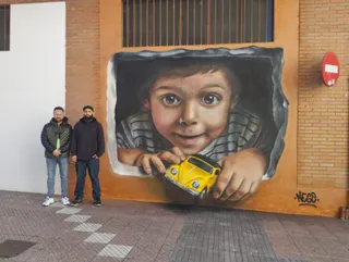 Sal a jugar, mural de Nego en Santa Marta