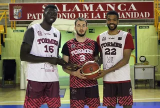 Waly Niang, Marc García y Acoydan McCarthy FOTO CB TORMES