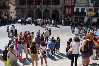 Minuto de silencio por el asesinato machista en Bejar. Foto de archivo