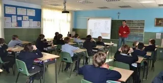 Reconocimiento académico para 25 estudiantes salmantinos