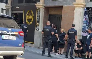 Pelea a la puertas de los Juzgados de Guardia