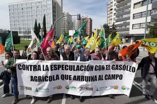 El sector del campo se manifiesta en Valladolid por el precio de los carburantes y fertilizantes | Rubén Cacho - ICAL