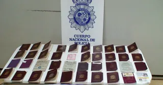 Detenido por captar a inmigrantes y facilitarles documentación falsa para introducirlos ilegalmente en España