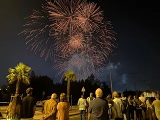 Fuegos artificiales en el entorno del Puente Romano | Belén Hurtado