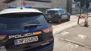 Policía Nacional en el paseo de la Estación. Foto de archivo.
