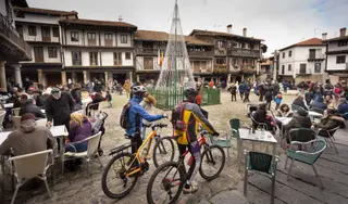 Turistas en La Alberca durante el periodo vacacional. Foto ICAL. (4)