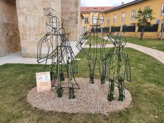 castellanos estatuas zonas verdes