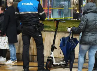 Imagen de archivo de un patinete eléctrico