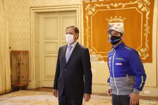 Carlos García Carbayo recibe a Lorenzo Santolino en el Ayuntamiento de Salamanca