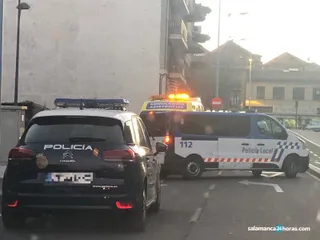 Incendio contenedor calle Jardines (4)