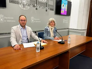 Marcos Iglesias y Eva Picado, en el presentación de la VII Feria Jóvenes Despiertos