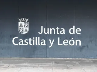 Delegación Territorial de la Junta de Castilla y León Edificio ESAUN (2)