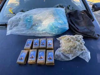 Golpe al tráfico de drogas en la provincia de Salamanca: dos detenidos en controles preventivos | Guardia Civil de Salamanca