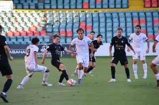 El Salamanca CF UDS entra en los octavos de la Copa RFEF tras un reñido encuentro ante el Caudal Deportivo