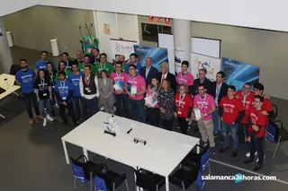 Entrega premios concurso tecnologico hackthon (20)