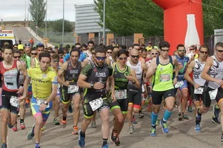 Carbajosa disfruta con su segundo Duatlón Cross ‘Memorial José Luis Martín Calvo’