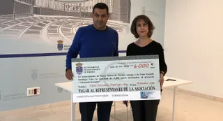 Entrega cheque Santiago Uno mod
