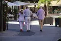 gente paseando por salamanca. Foto de archivo