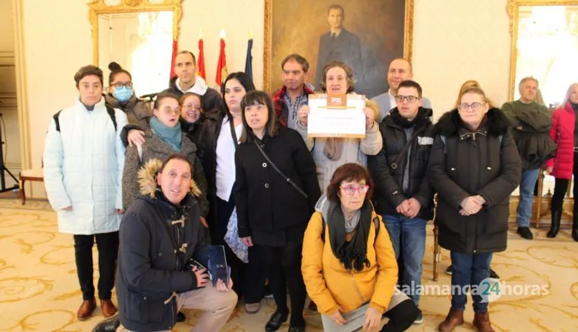 Entrega de los premios a los ganadores del concurso escolar de dibujo Zacarías González. Fotos S24H (26)