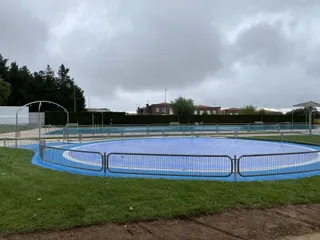 Piscina municipal de Guijuelo. Foto de archivo