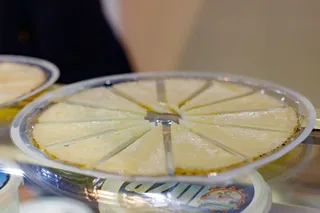 Tapa, tapas, comida, comer, picar, queso, quesos, cortar queso