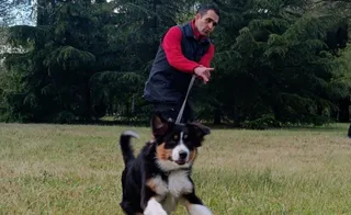 Pedro Bautista, director técnico del Club Canino ‘Baucan' impartiendo un taller canino